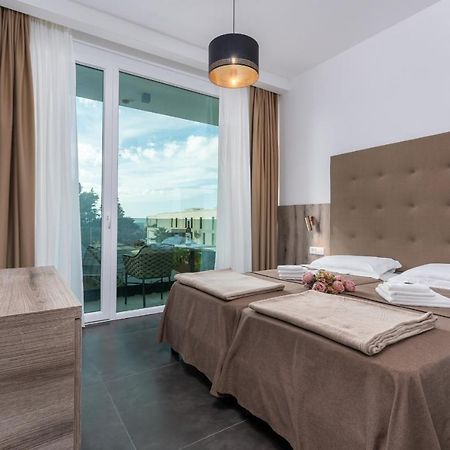Residence Center B&B Materada Porec Esterno foto