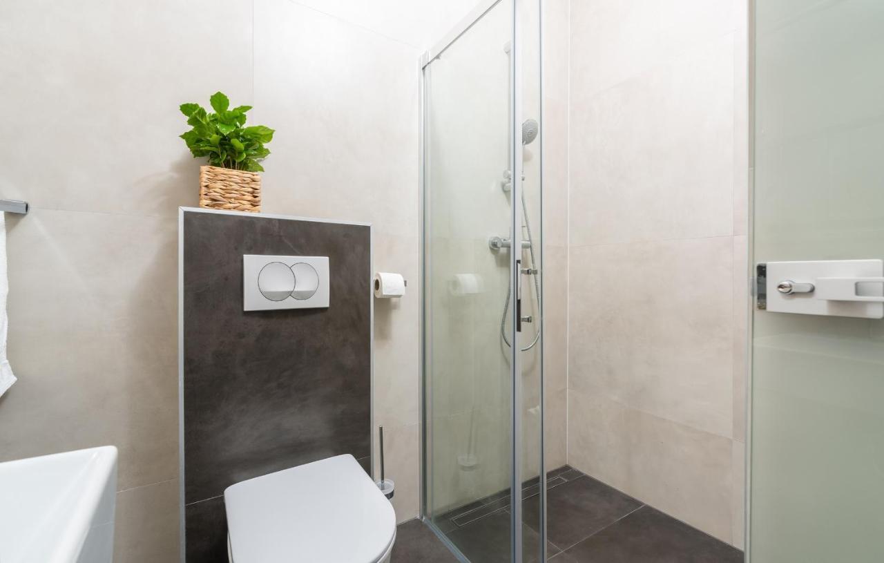 Residence Center B&B Materada Porec Esterno foto